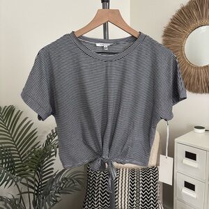 NWT Purple Snow Striped Blue White Cropped Tie Front Short Sleeve T-Shirt Large